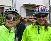 Sall and friend Kerry Kirkpatrick leaving Greve in Chianti
