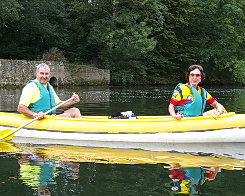 Canoe trip on the Loire Sightseer bicycle ride.
