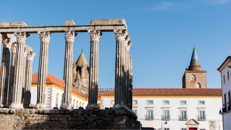 Enjoying all the sights and sounds on this guided bike tour in Portugal