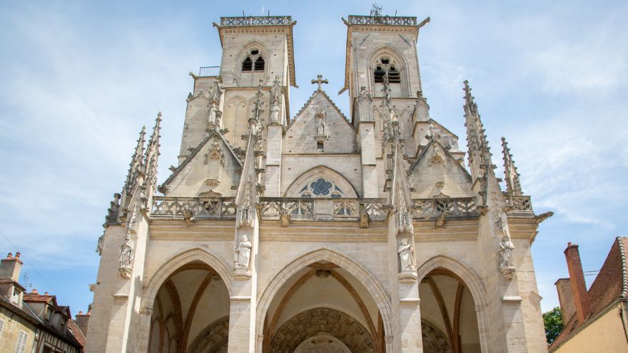 Enjoy pedaling through small villages on this guided bike tour in Burgundy