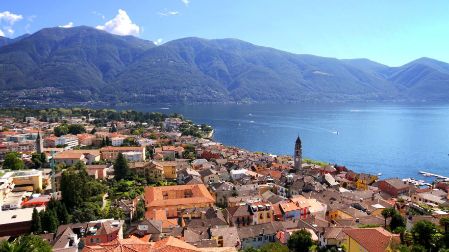 Lake Como in Italy on this guided bike tour in Italy