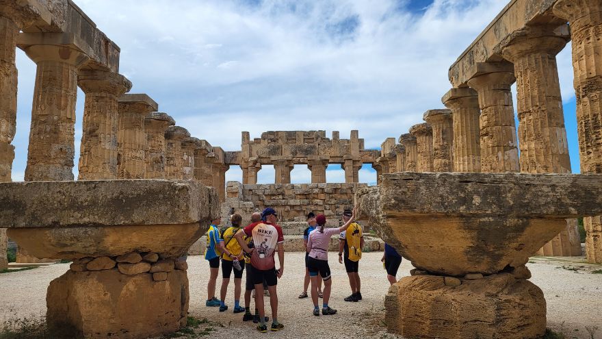 Explore both coasts of Sicily on our guided bike tour in Sicily