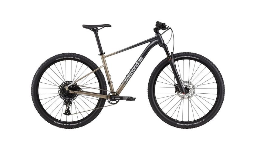 hardtail cannondale mountain bike